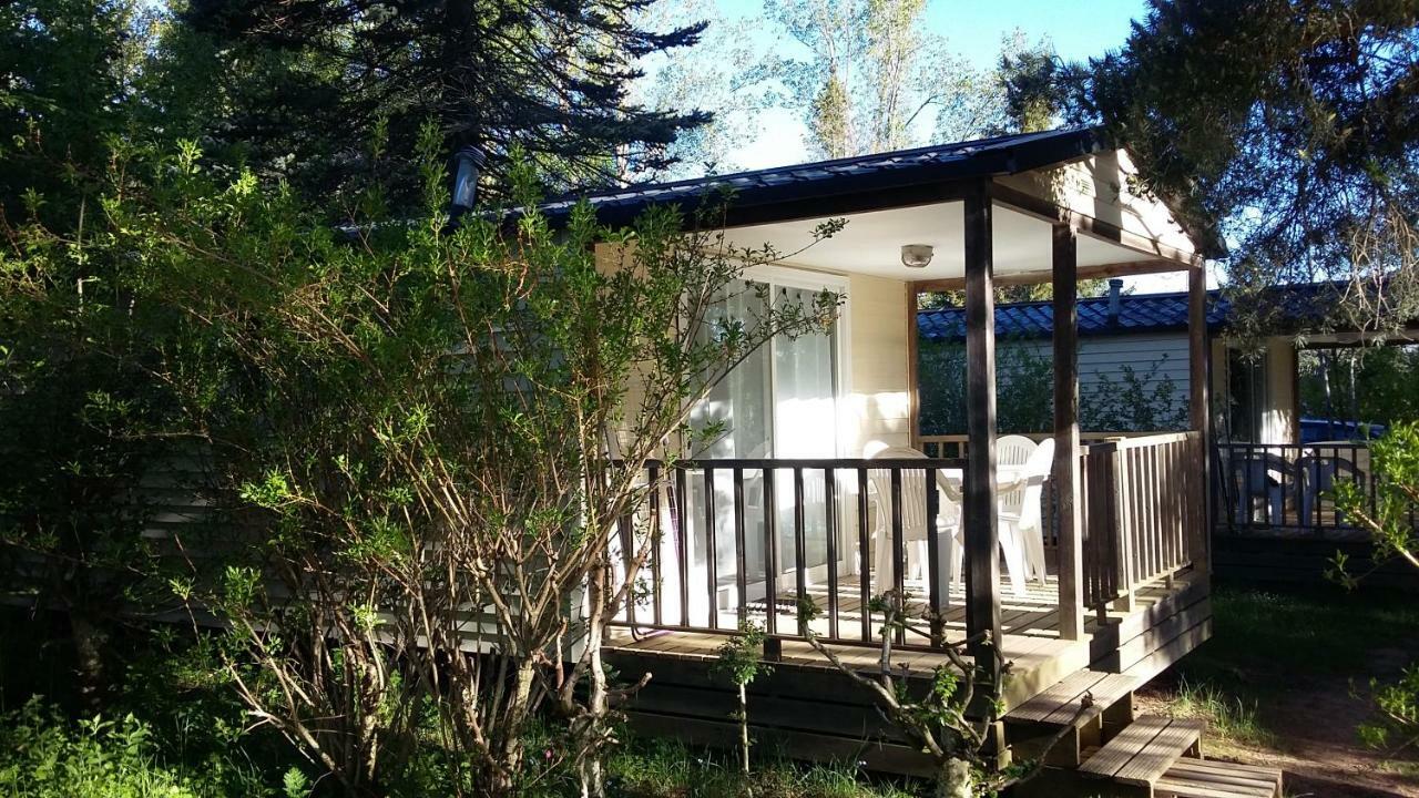 Hotel Camping De Flechat Orcival Exterior foto